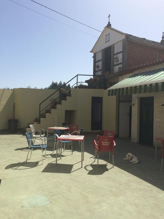 Pensión O' Mesón O Pino Exterior foto